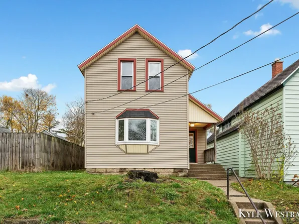 648 Sinclair Ave NE, Grand Rapids, MI 49503