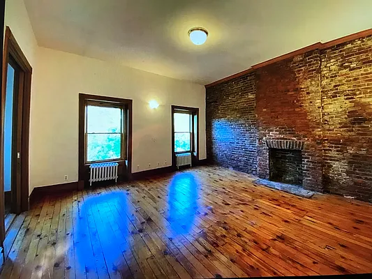 Rented by Mottier Enterprises Ltd. | media 50