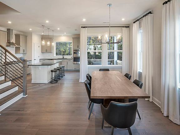 Townes at North Salem Homesite 92 Residence 3 Dining Room