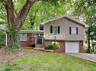 1406 High Meadow Dr, Stone Mountain, GA 30083