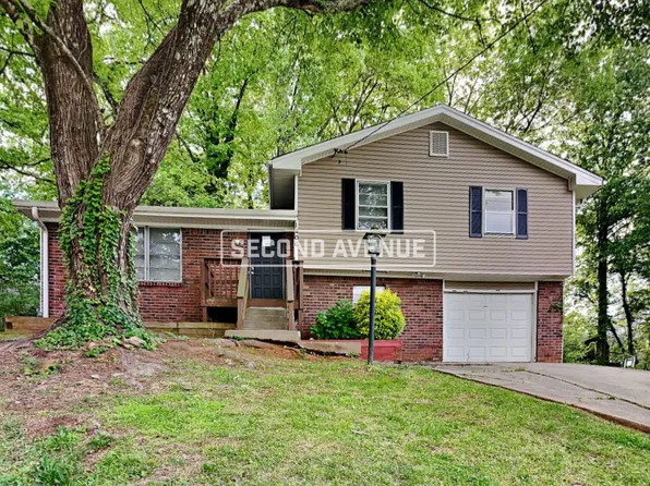 1406 High Meadow Dr, Stone Mountain, GA 30083