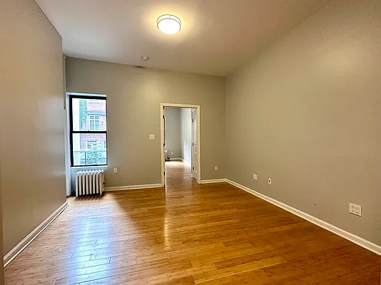 Rented by Tourma Realty LLC | media 10