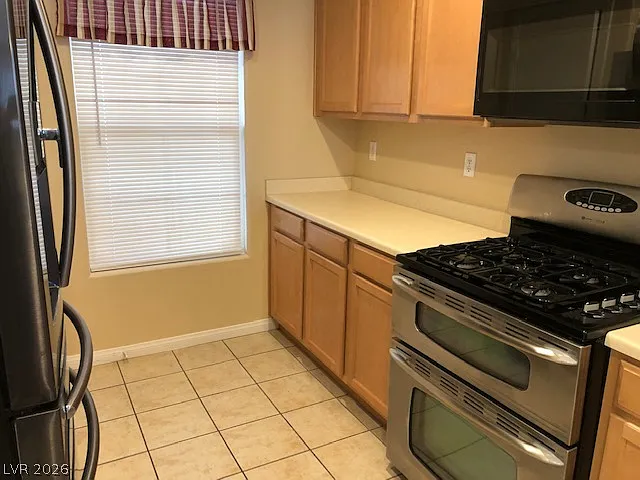 9940 Brazos Bend St — Photo 12