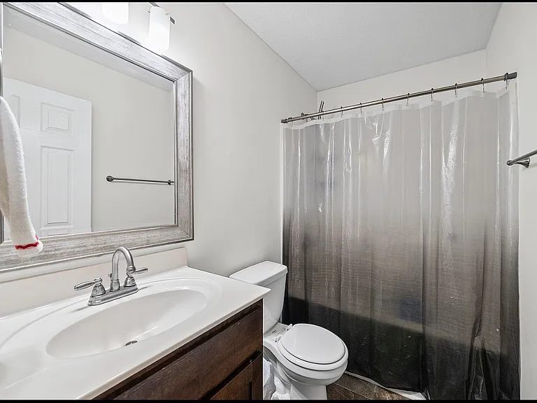 949 Hugh Hunter Rd #OAK — Photo 5