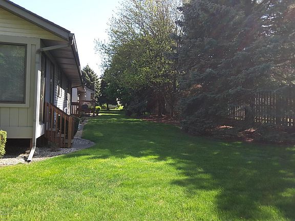 3rd image of 782 Harvest Dr