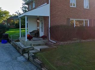 24 Bigelow Rd, Park Forest, IL 60466