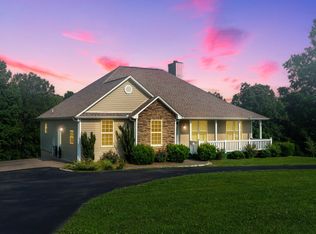 3337 Tarsus Rd, Palmyra, TN 37142