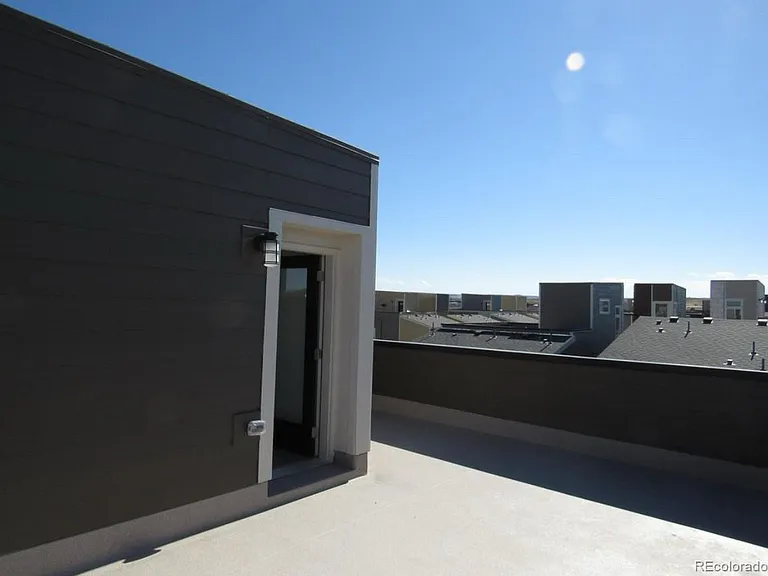 15801 E Broncos Pl — Photo 4