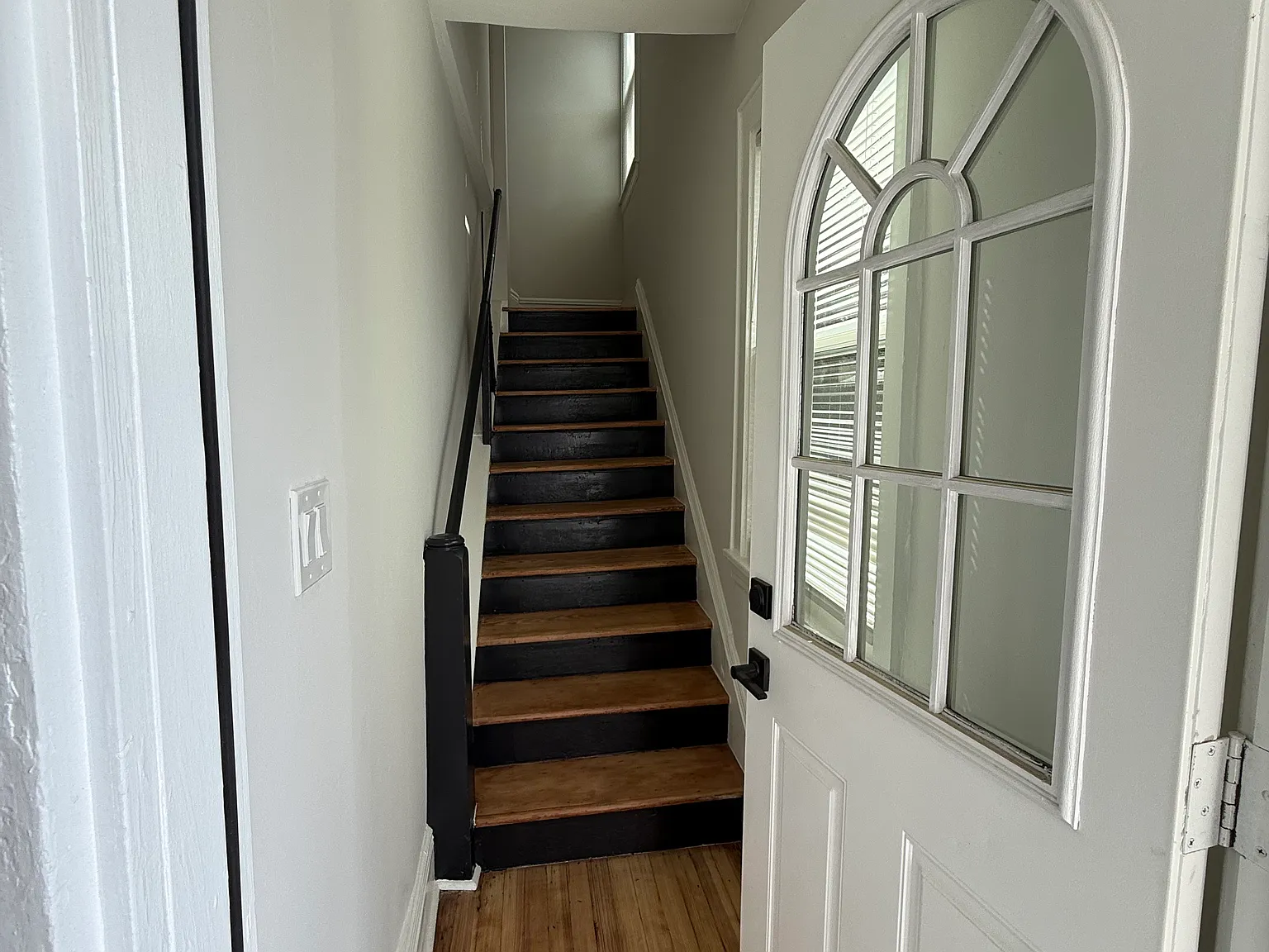 2 bed, $3,250 — Photo 4