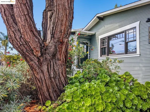 1082 65th St, Oakland, CA 94608