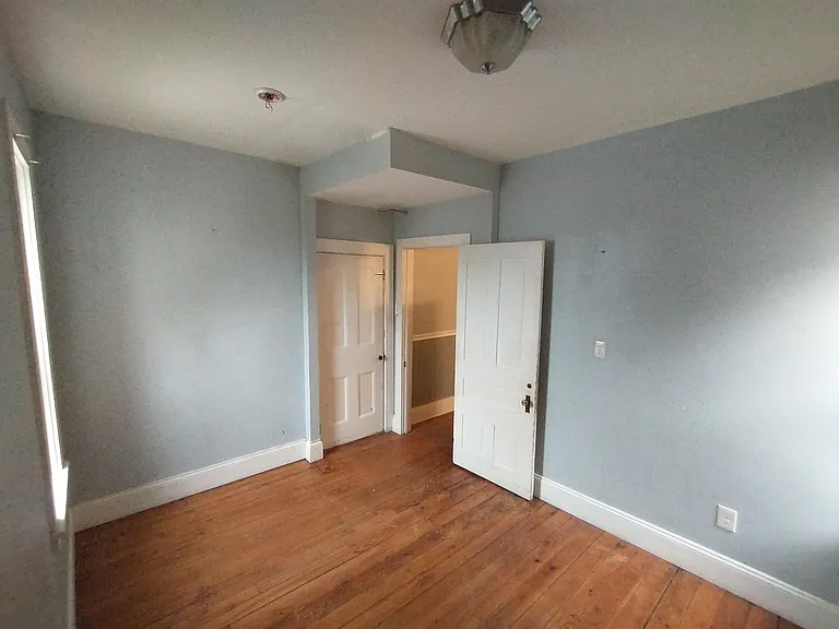 62 Fairfield St #1 — Photo 6