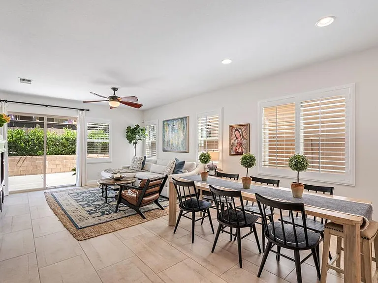 2175 Honeybee St — Photo 4