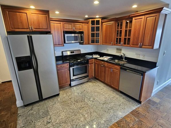 (undisclosed Address)