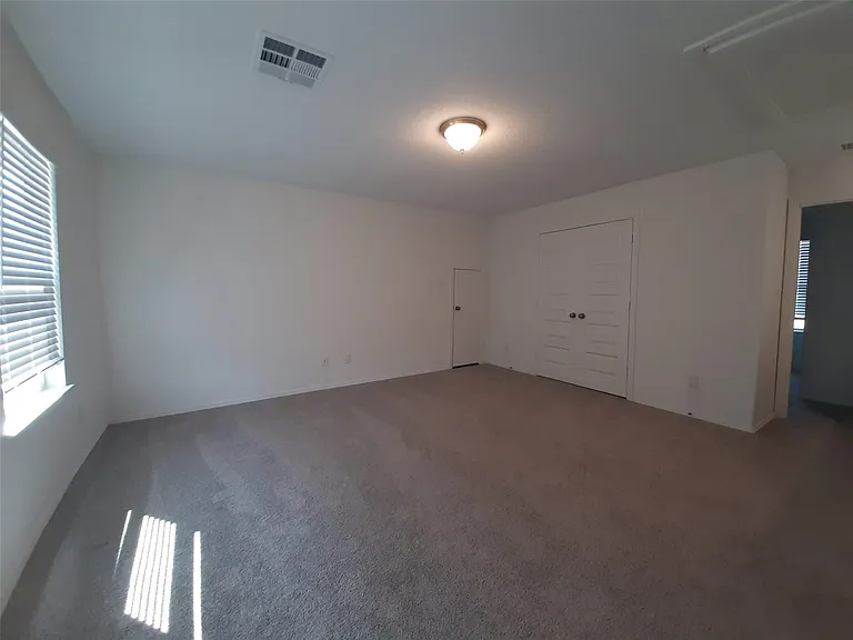 16568 Moss Ln — Photo 18
