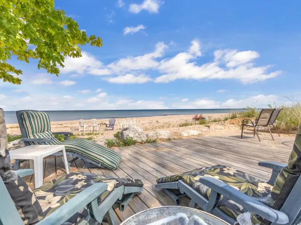 N133 Surfside DRIVE, Cedar Grove, WI 53013