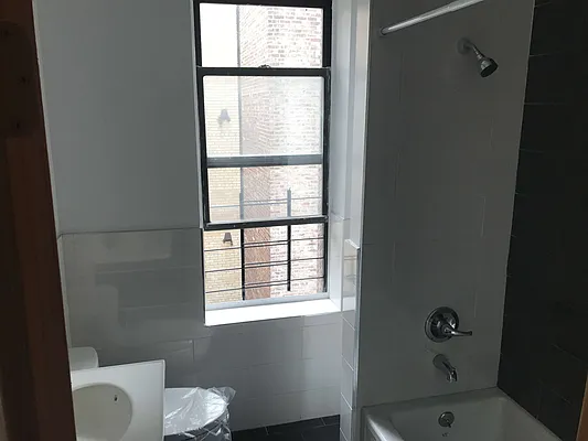 Rented by null | media 17