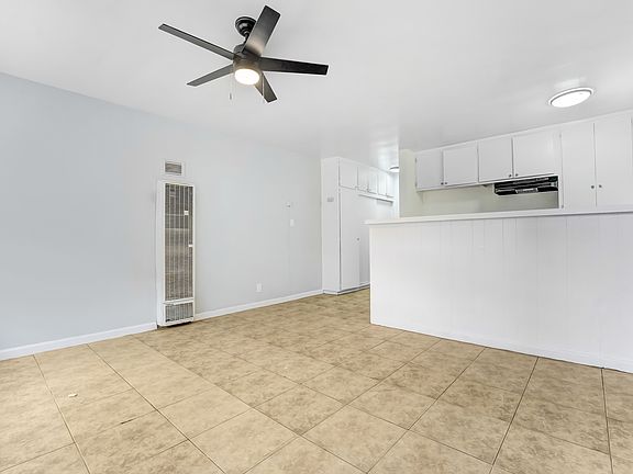 5th image of 11730 S Budlong Ave #2