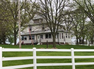 3127 County Road A46, Ridgeway, IA 52165