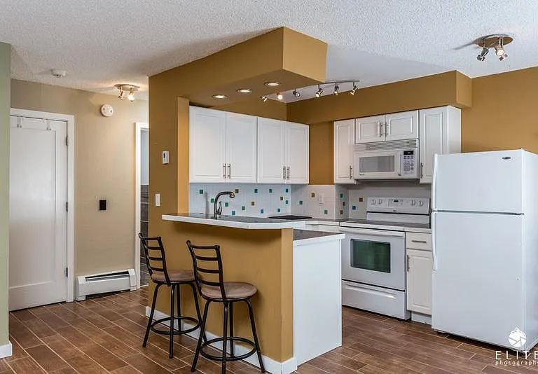 3011 Lois Dr #109 — Photo 4