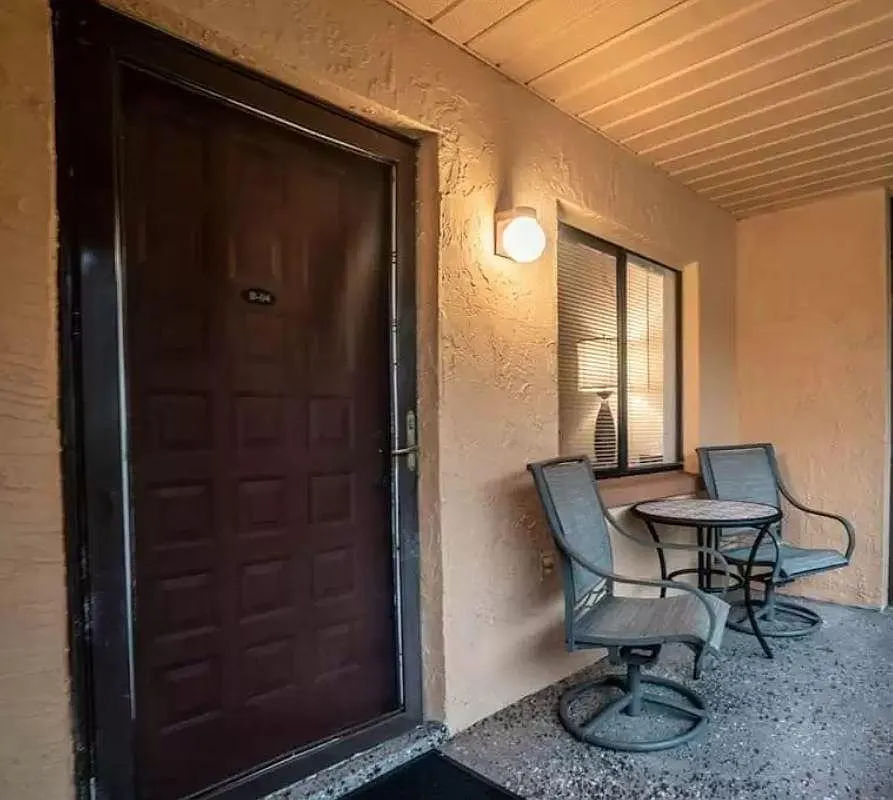 1 bed, $1,095 — Photo 4