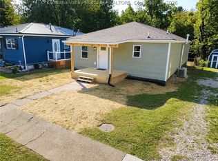 4621 Auburn Rd, Huntington, WV 25704