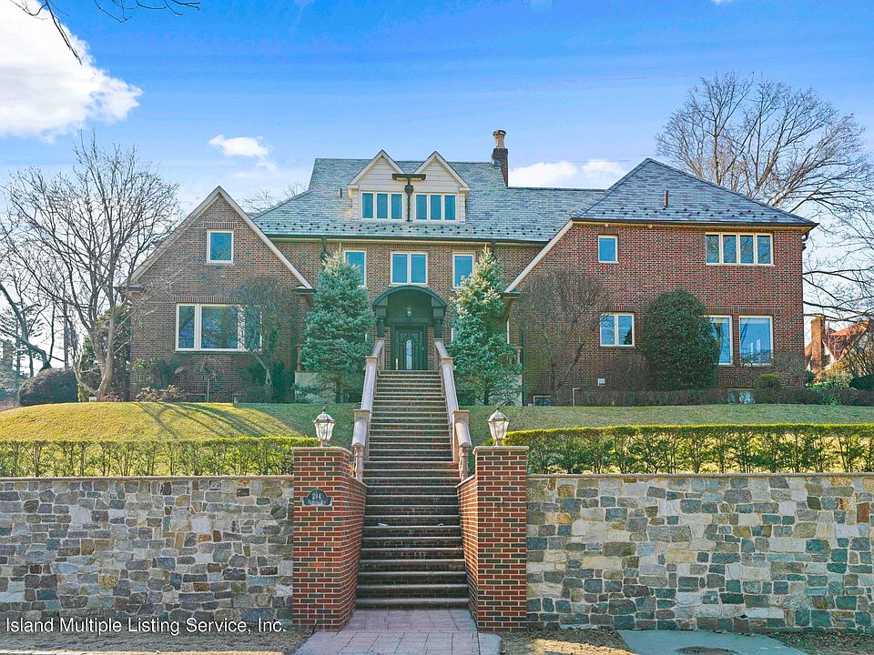1st image of 294 Howard Ave