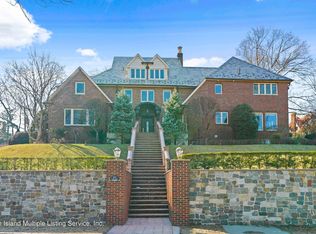 294 Howard Ave, Staten Island, NY 10301