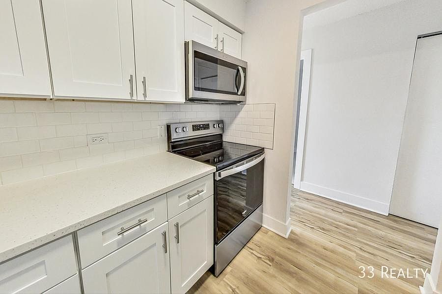 1st image of 930 North Blvd APT 607