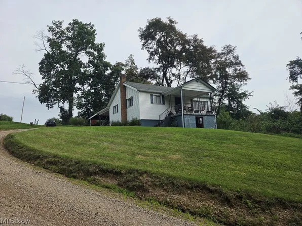 50160 & 50164 Saint Clair St, Saint Clairsville, OH 43950