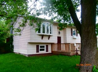 1000 E Carpenter St, Moberly, MO 65270