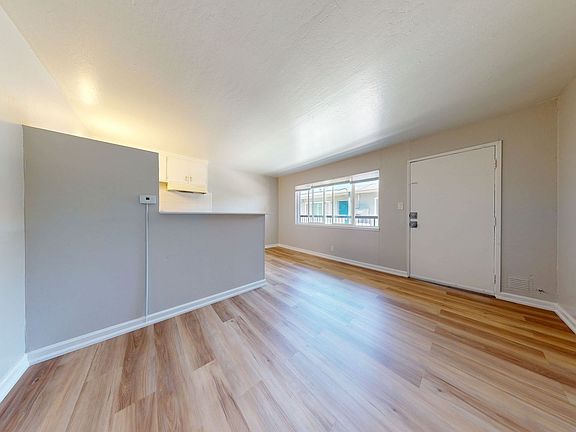 3rd image of 2268-2274 E 15th St #2274-08