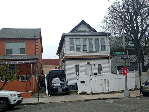 3rd image of 4342 Manhattan Ave