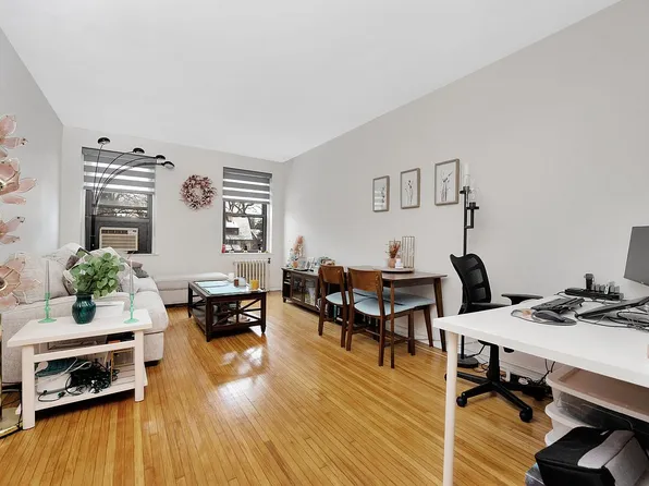 77-16 Austin St #2K, Forest Hills, NY 11375