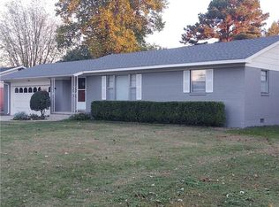 1905 Sisco Ave, Springdale, AR 72762