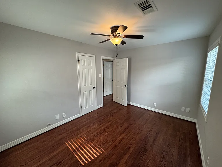 2311 Stonecrest Dr — Photo 14
