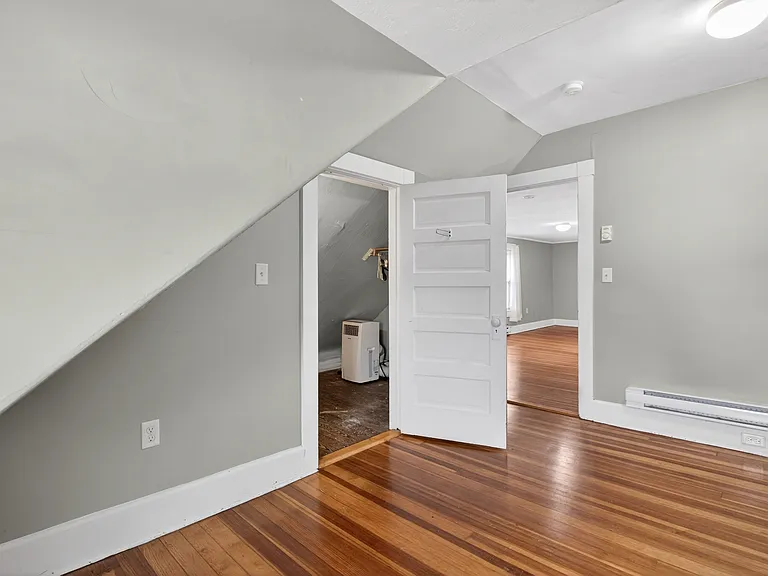 46 Peirce St #3 — Photo 16