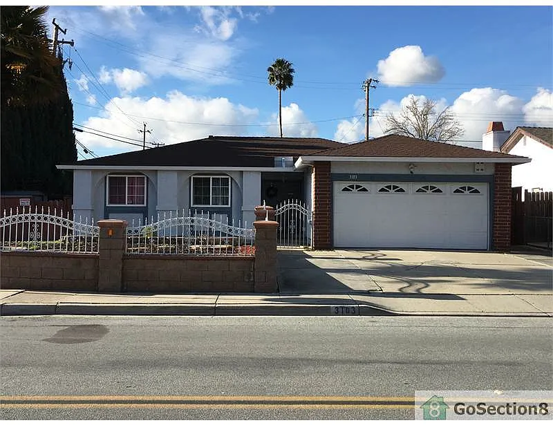 3103 Flinthaven Dr photo 1