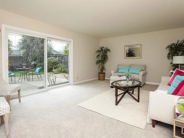1546 Jacob Ave #1 — Photo 10