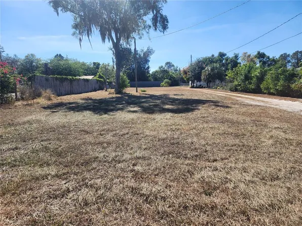 4503 Airport Rd, Plant City, FL 33563