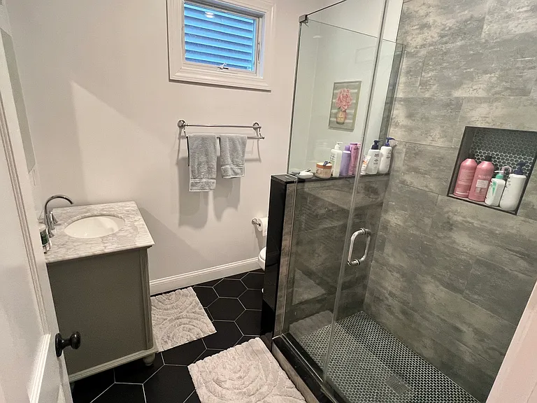 200 L St #1 — Photo 12