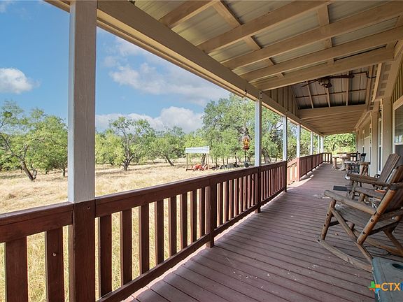 3rd image of 1115 County Road 2732