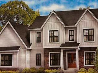 3 Old Homestead Rd, Pittsford, NY 14534