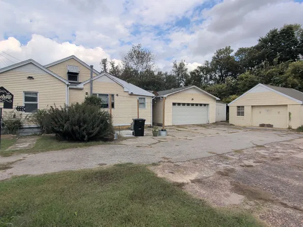 619 N Main St, Dyer, TN 38330