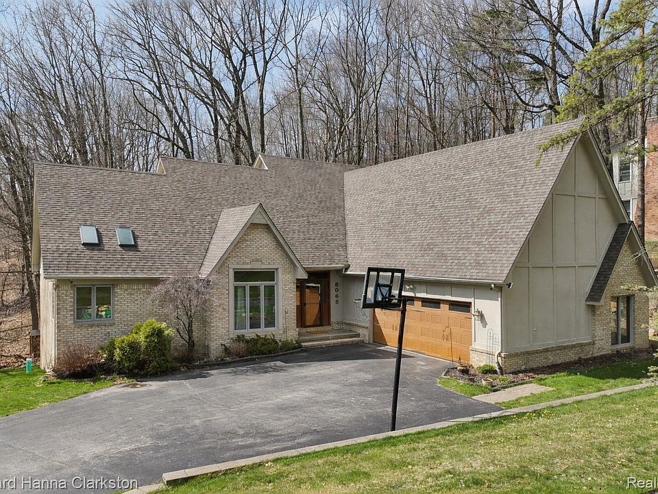 1st image of 8063 Fawn Valley Dr