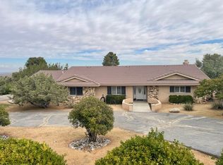 15565 Boca Raton Ave, Llano, CA 93544