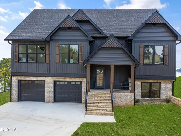 411 Hampton Way, Dandridge, TN 37725