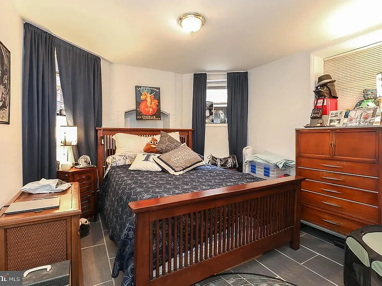 1451 W St NW #B — Photo 5