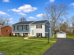 13825 Woodland Heights Dr, Hagerstown, MD