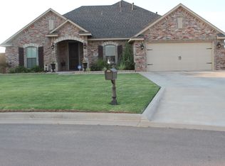 917 Isabella Ln, Altus, OK 73521