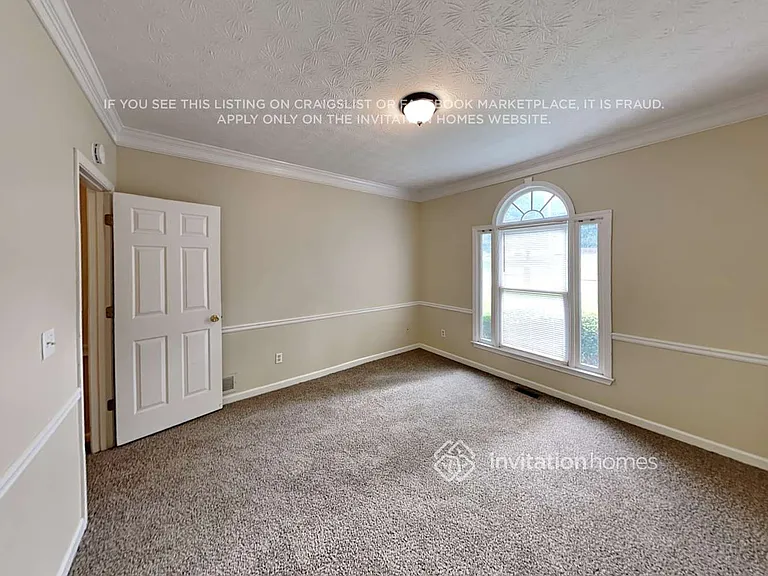1700 Little Brook Dr SW — Photo 11